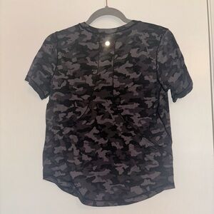 Lululemon Long Distance Short Sleeve Tee